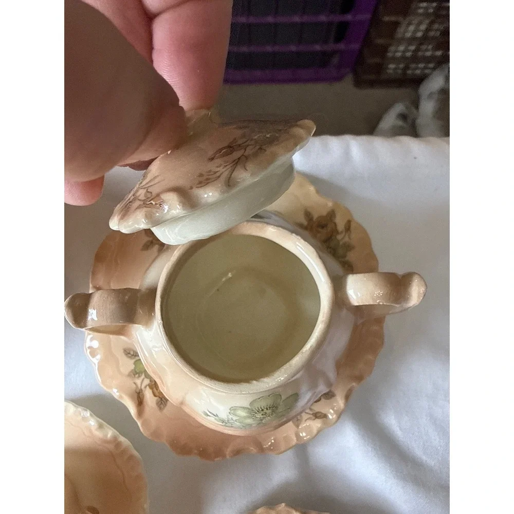 N/A vintage ceramic